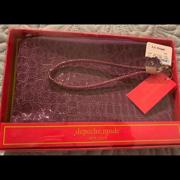 New, Small “Depeche Mode” purple wristlet purse. Great little size. - Picture 5 of 5